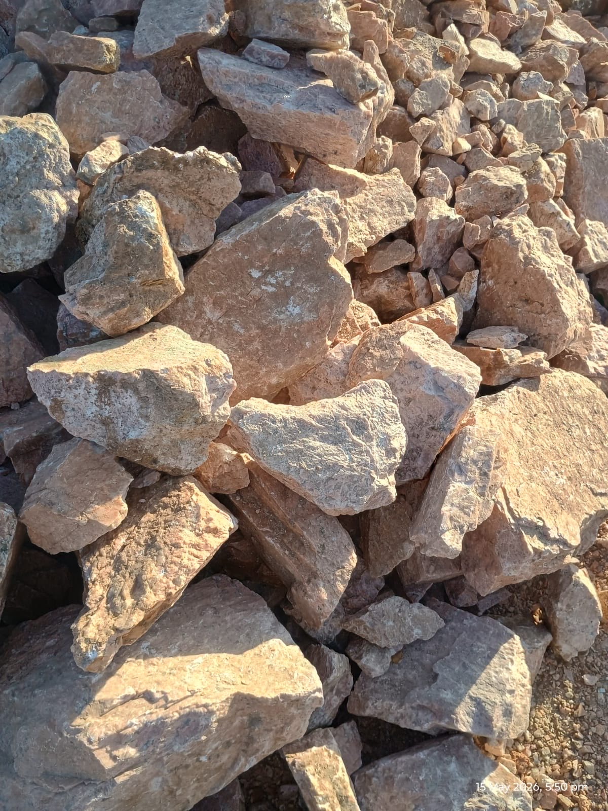 Soda Feldspar exporter India — Alham Exim