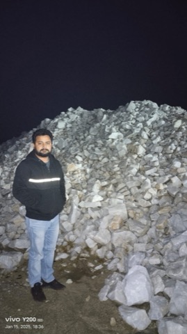 Alham Exim team member at mineral stockyard